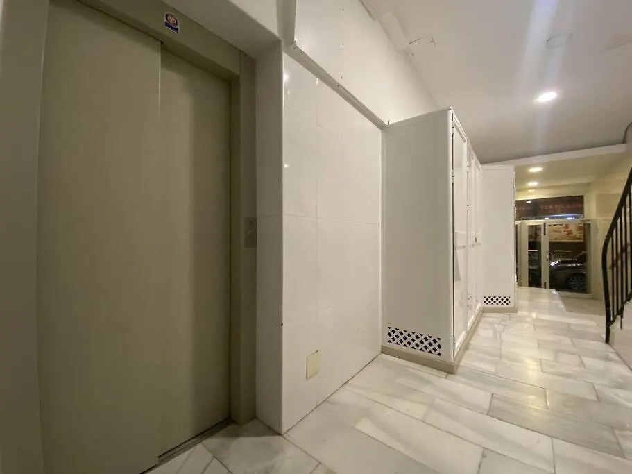 Casa Picaso Elegance, One Bedroom City Center Apartment With Balcony By Namaste Elite Torremolinos